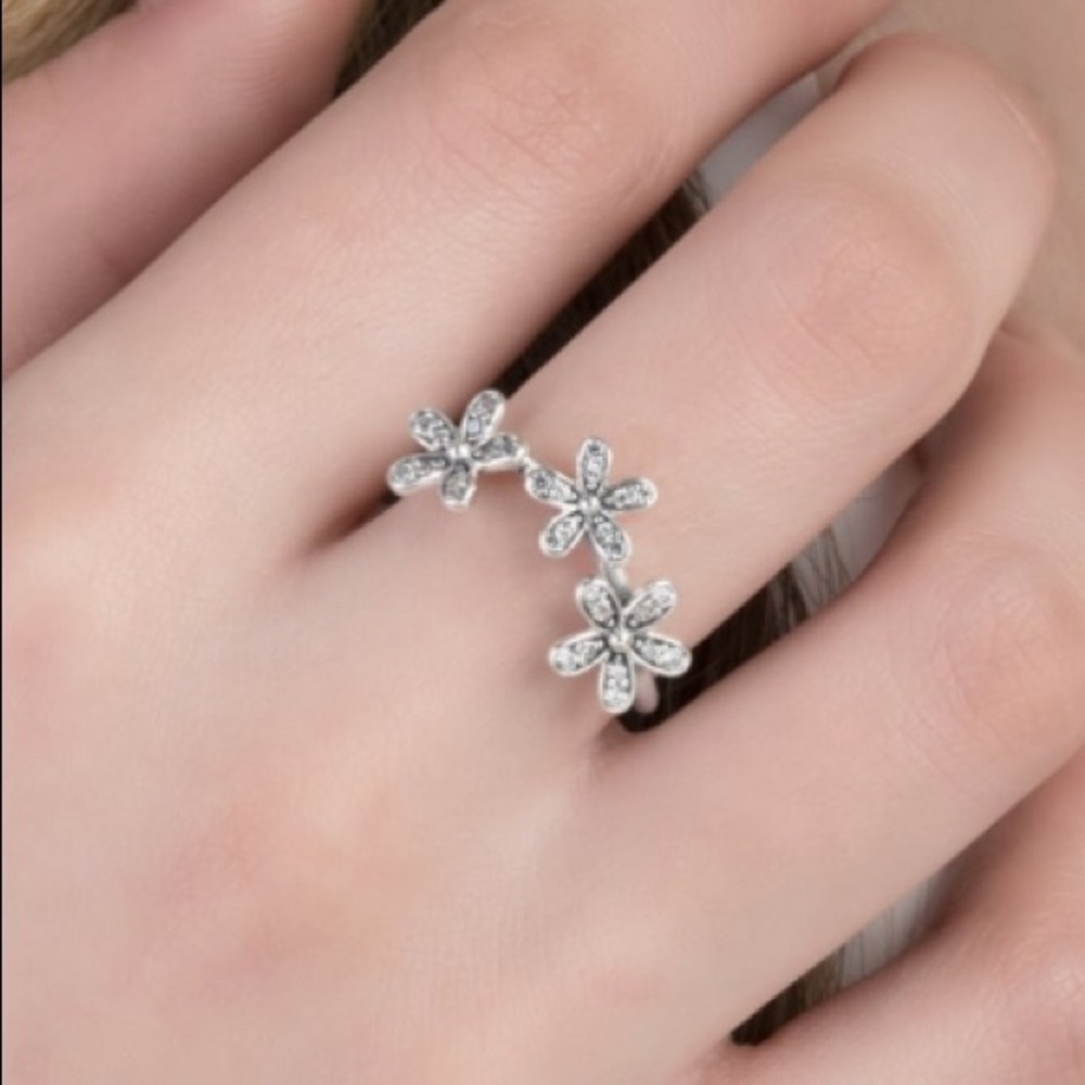 Pandora Flower Ring